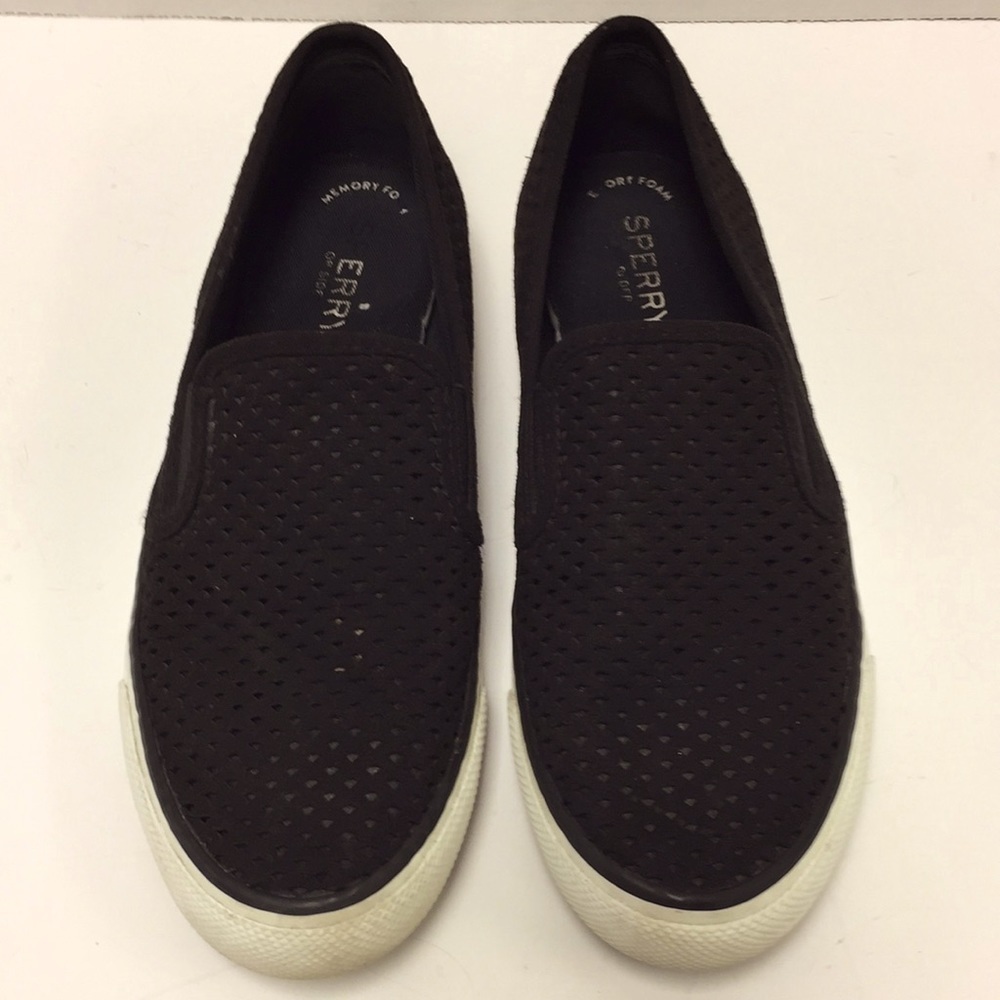 Sperry Women’s Crest Twin Gore Slip On Shoes